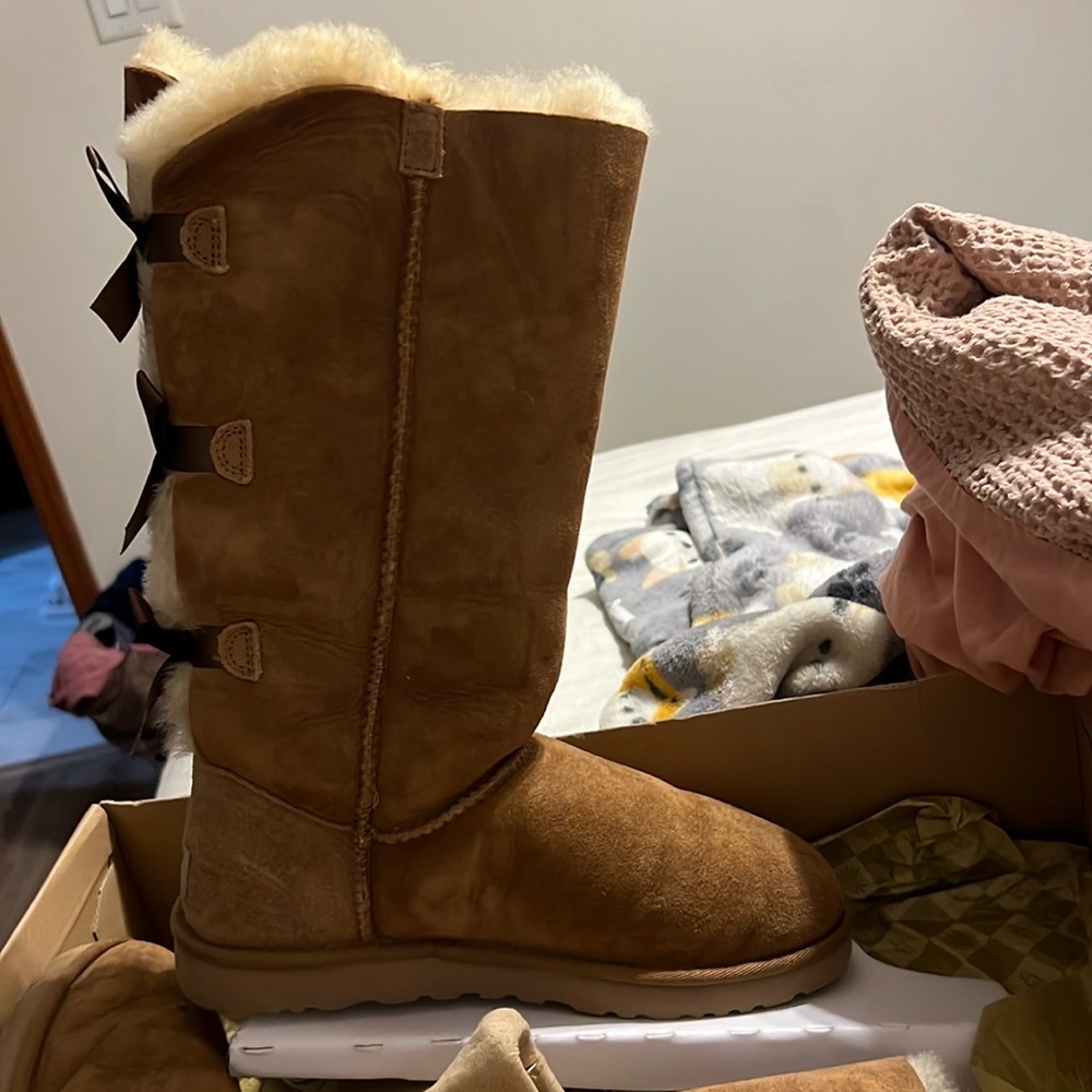 Ugg Bailey Boots